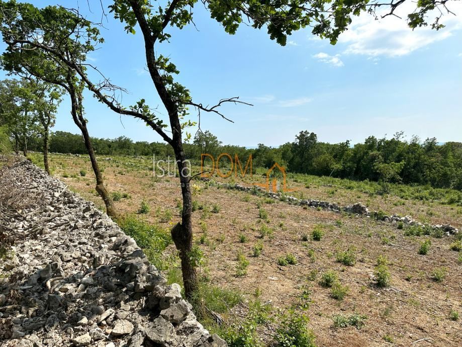 Parcela Na predaj - ISTARSKA RAŠA