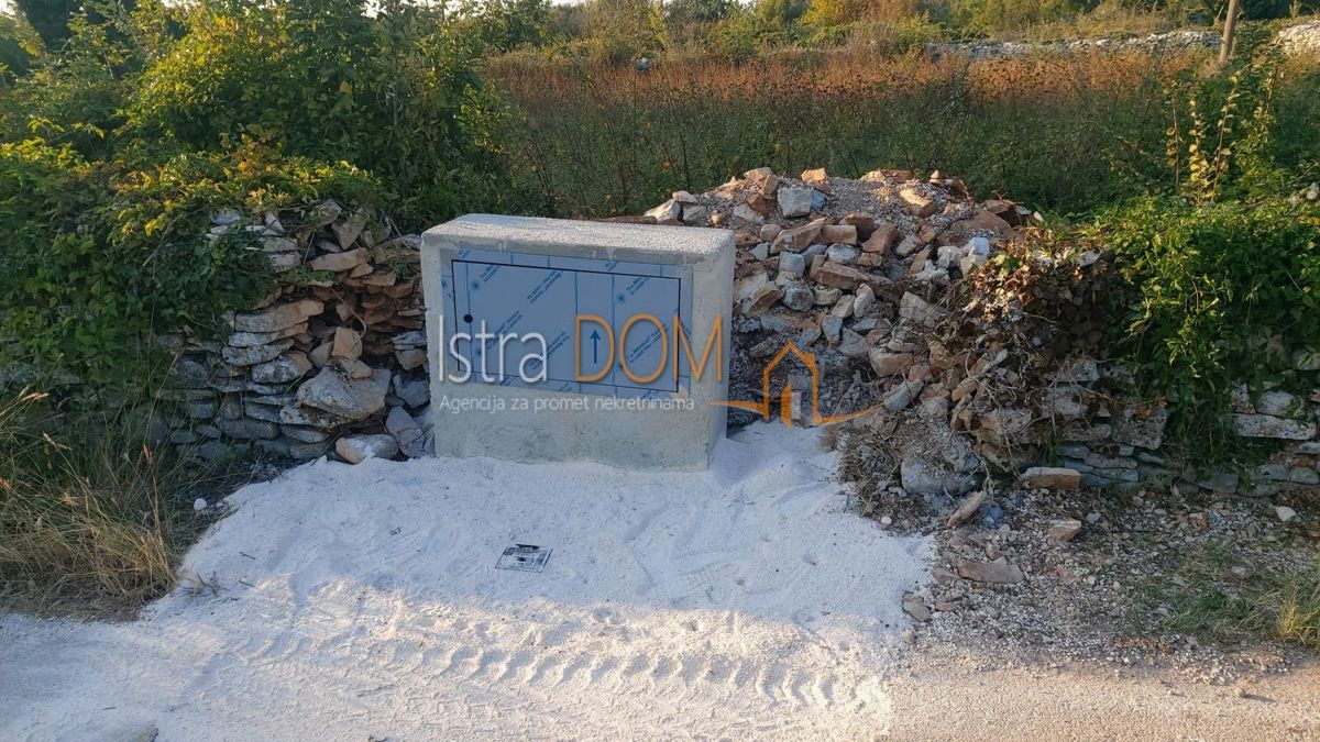 Parcela Na predaj - ISTARSKA SVETVINČENAT