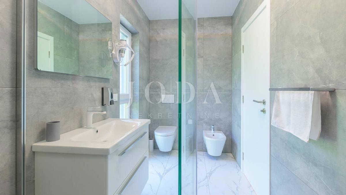 Haus Zu verkaufen - ISTARSKA SVETVINČENAT
