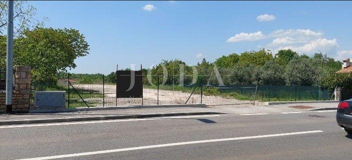 Działka Na sprzedaż - Istarska Marčana - foto 2/2
