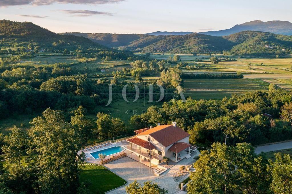 Casa In vendita - ISTARSKA PIĆAN