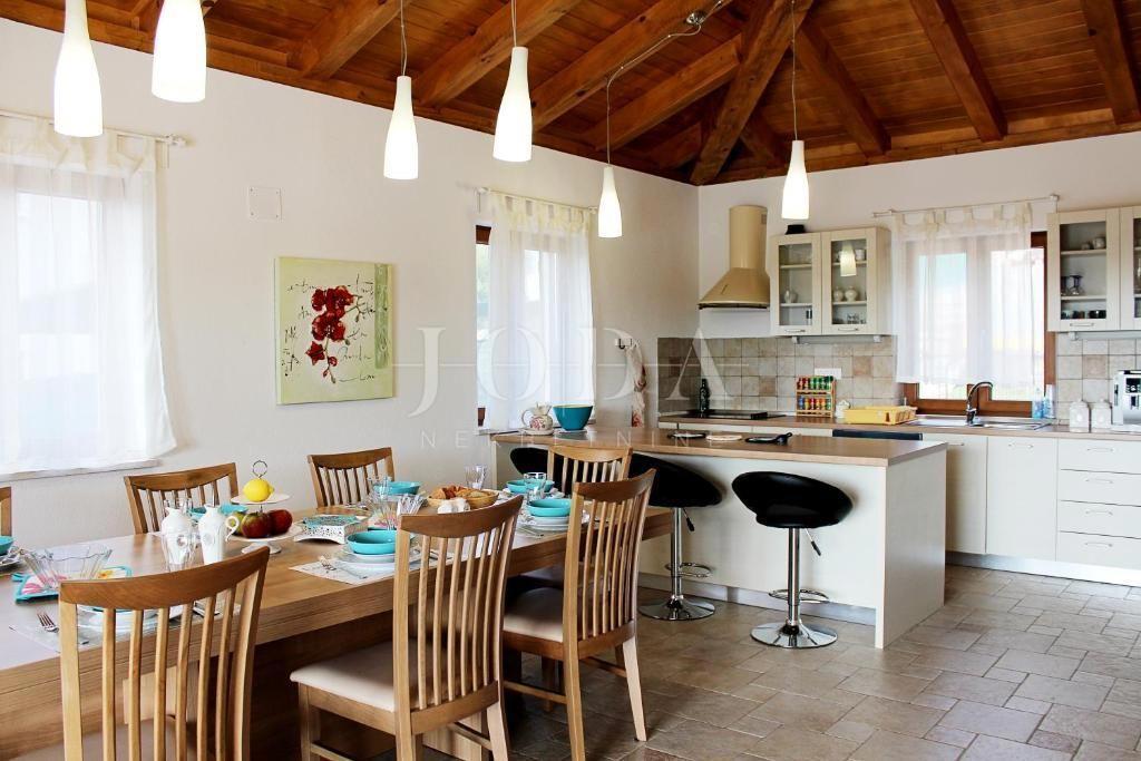 Maison À vendre - ISTARSKA ŽMINJ