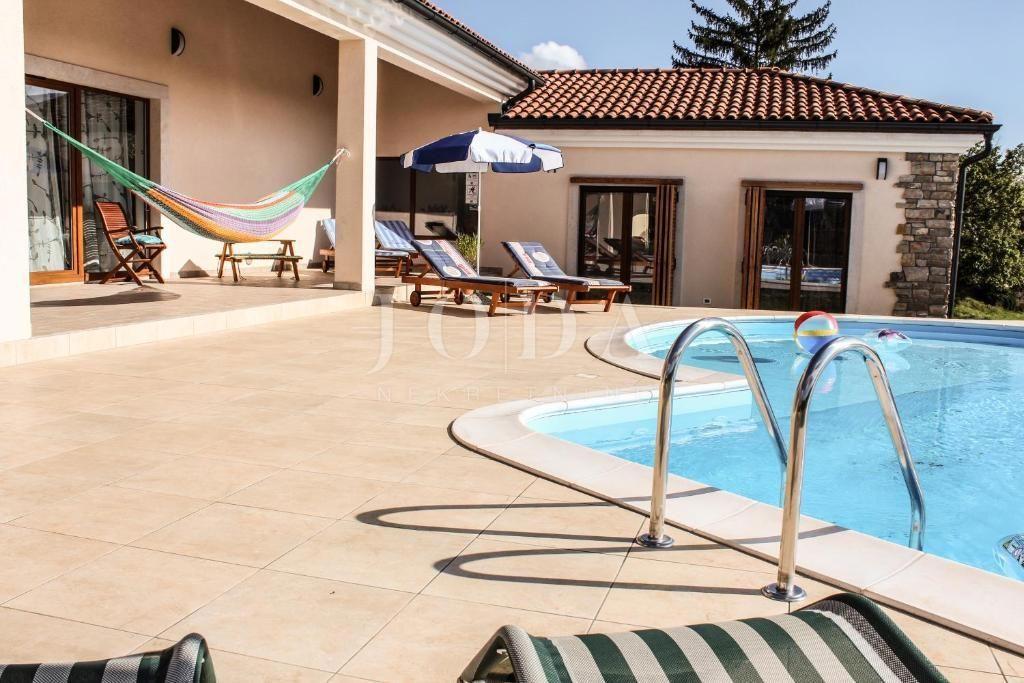 Maison À vendre - ISTARSKA ŽMINJ