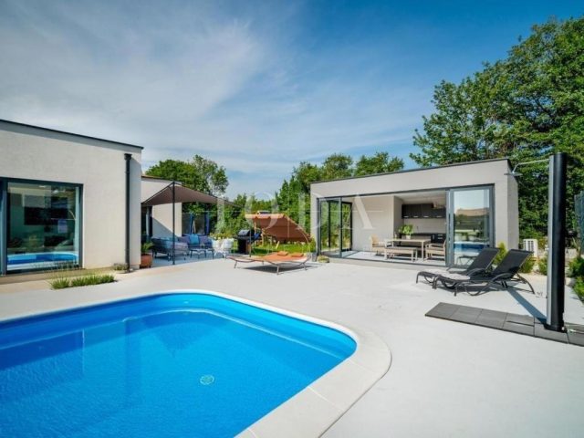 Haus Zu verkaufen - Istarska Labin - foto 3/26