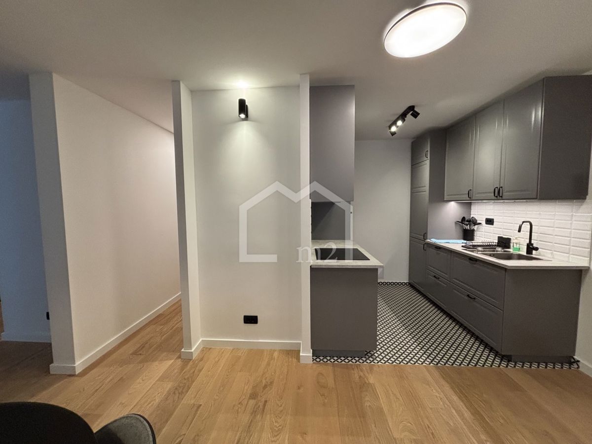 Appartamento In vendita - SPLITSKO-DALMATINSKA SPLIT