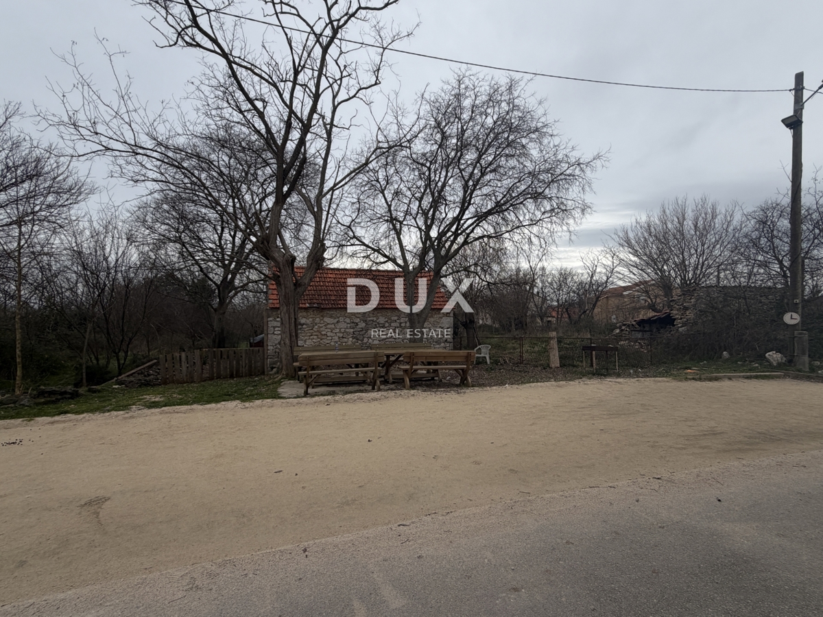 Zemljište Na prodaju - ZADARSKA ZEMUNIK DONJI
