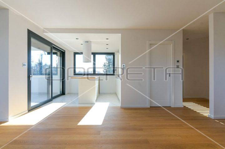 Appartement À louer - Grad Zagreb Zagreb - foto 3/16