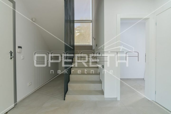 Appartement À louer - Grad Zagreb Zagreb - foto 4/15