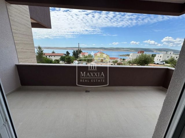 Flat for sale 92 m² – Starigrad