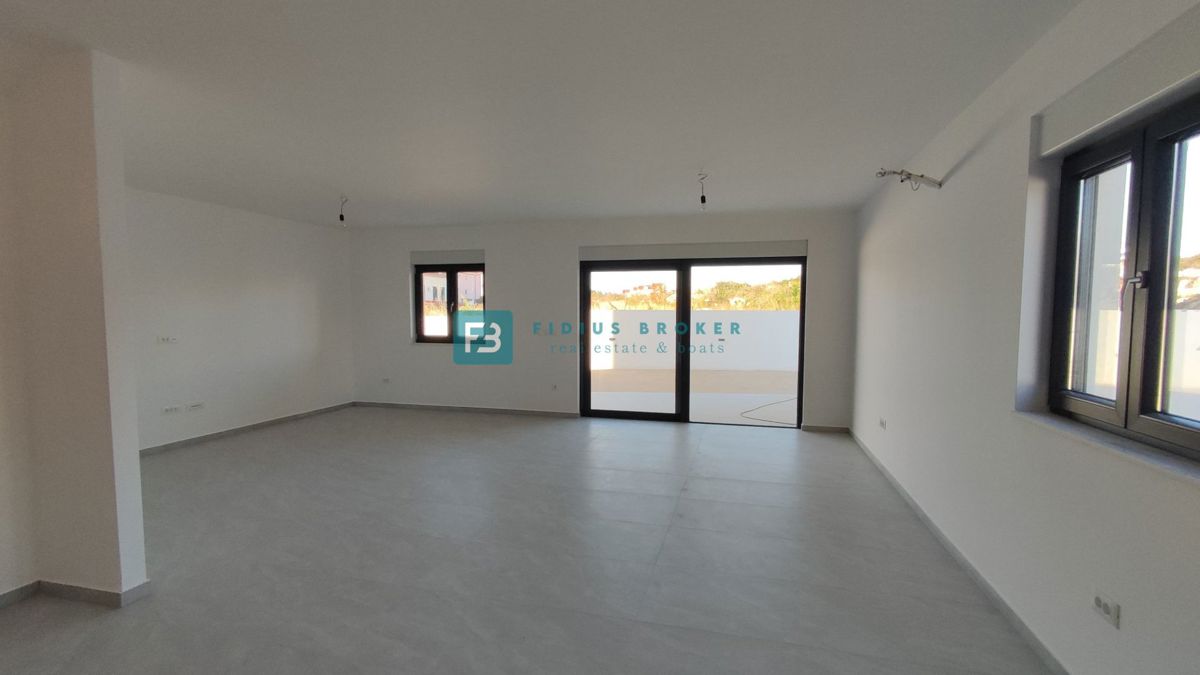 Flat For sale - ŠIBENSKO-KNINSKA VODICE