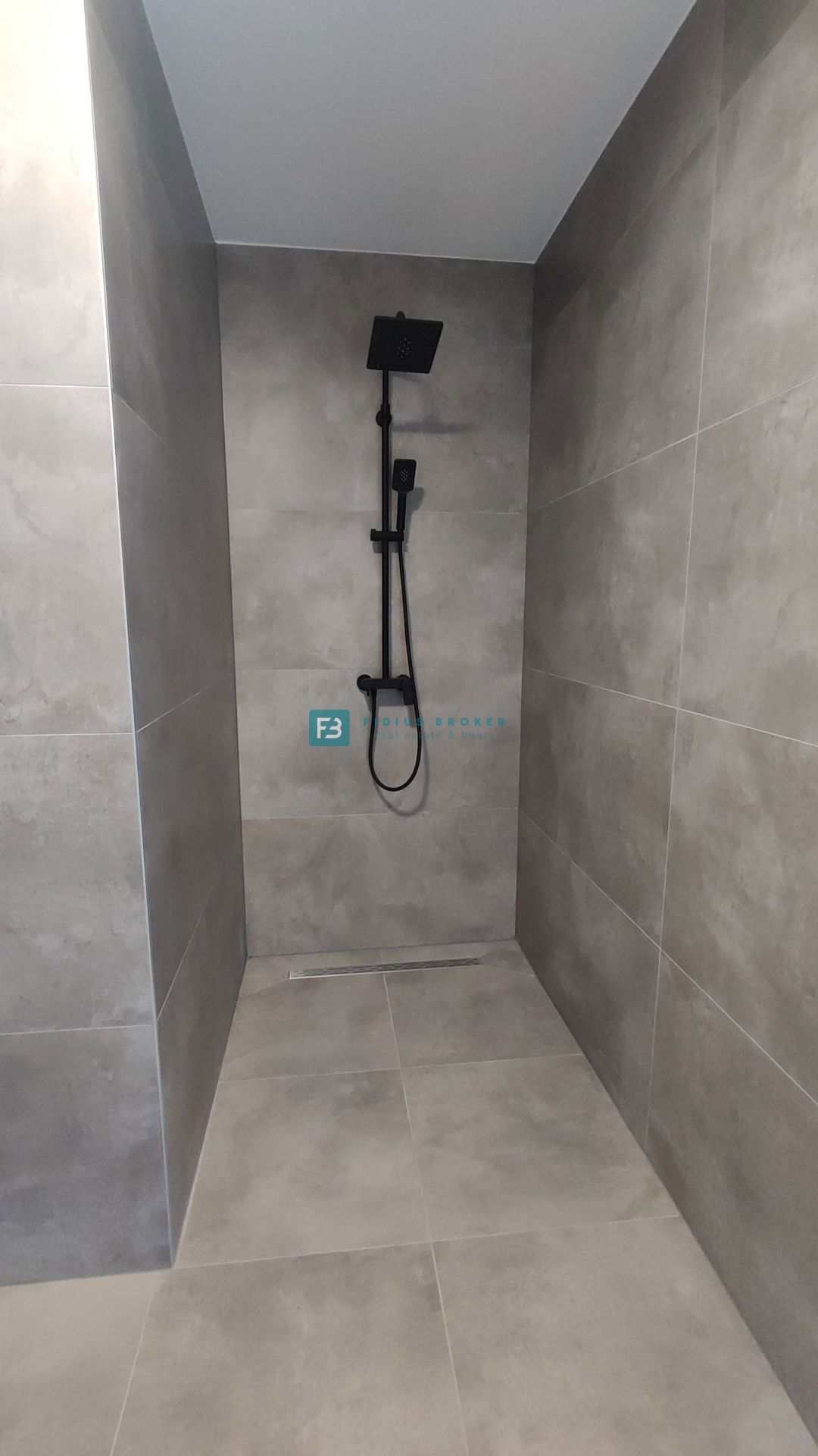 Flat For sale - ŠIBENSKO-KNINSKA VODICE