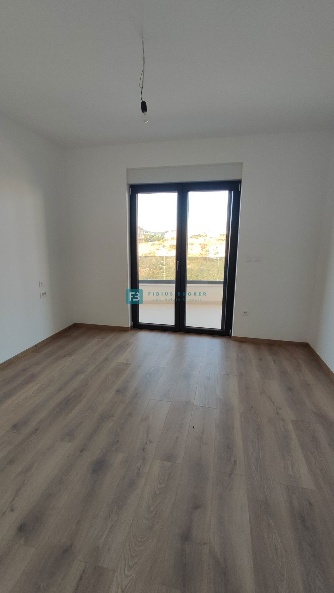Flat For sale - ŠIBENSKO-KNINSKA VODICE