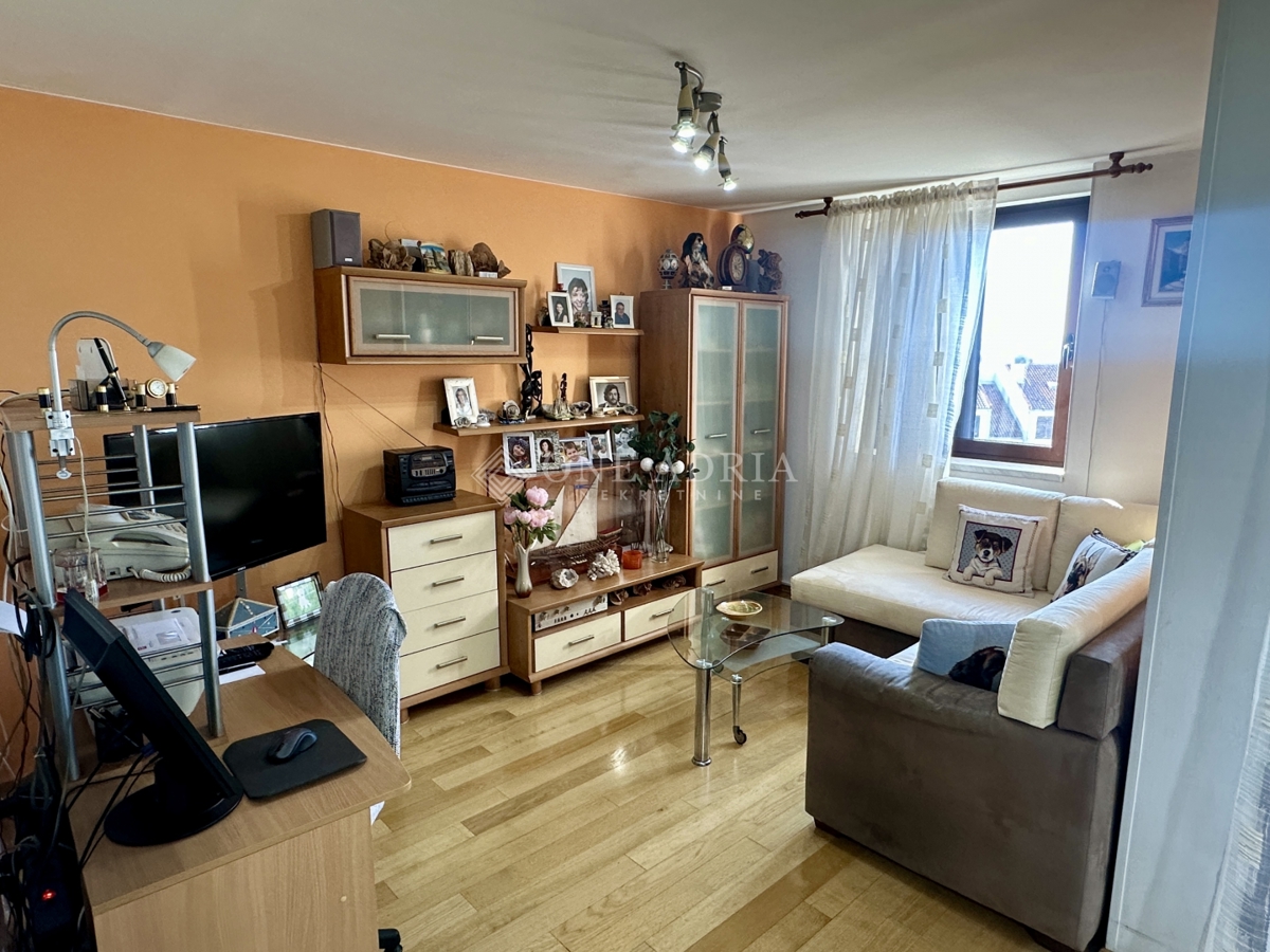 Appartamento In vendita - Primorsko-goranska Rijeka - foto 2/12