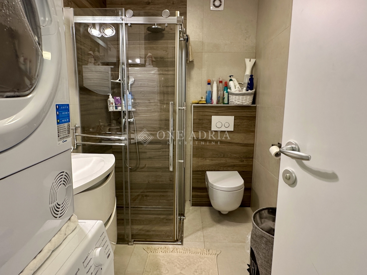 Apartmán Na predaj - PRIMORSKO-GORANSKA KOSTRENA