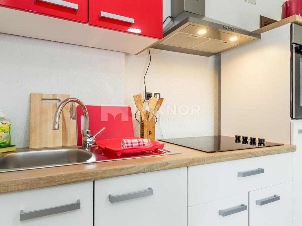 Maison À vendre - KARLOVAČKA RAKOVICA