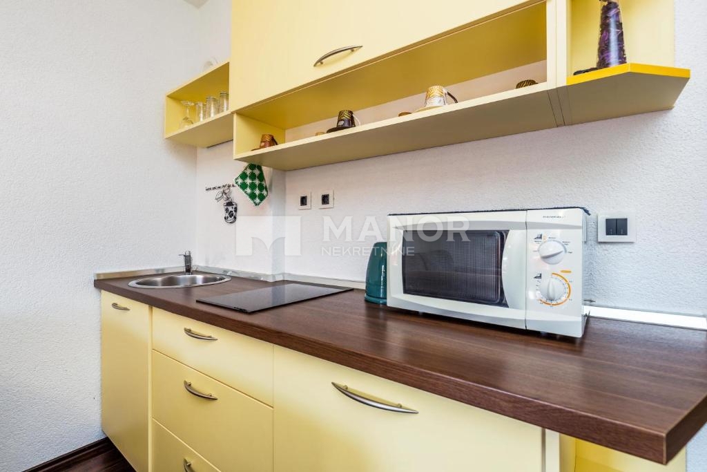 Maison À vendre - KARLOVAČKA RAKOVICA