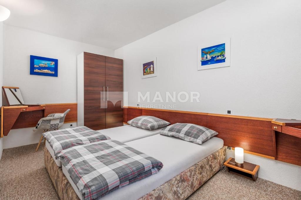 Maison À vendre - KARLOVAČKA RAKOVICA