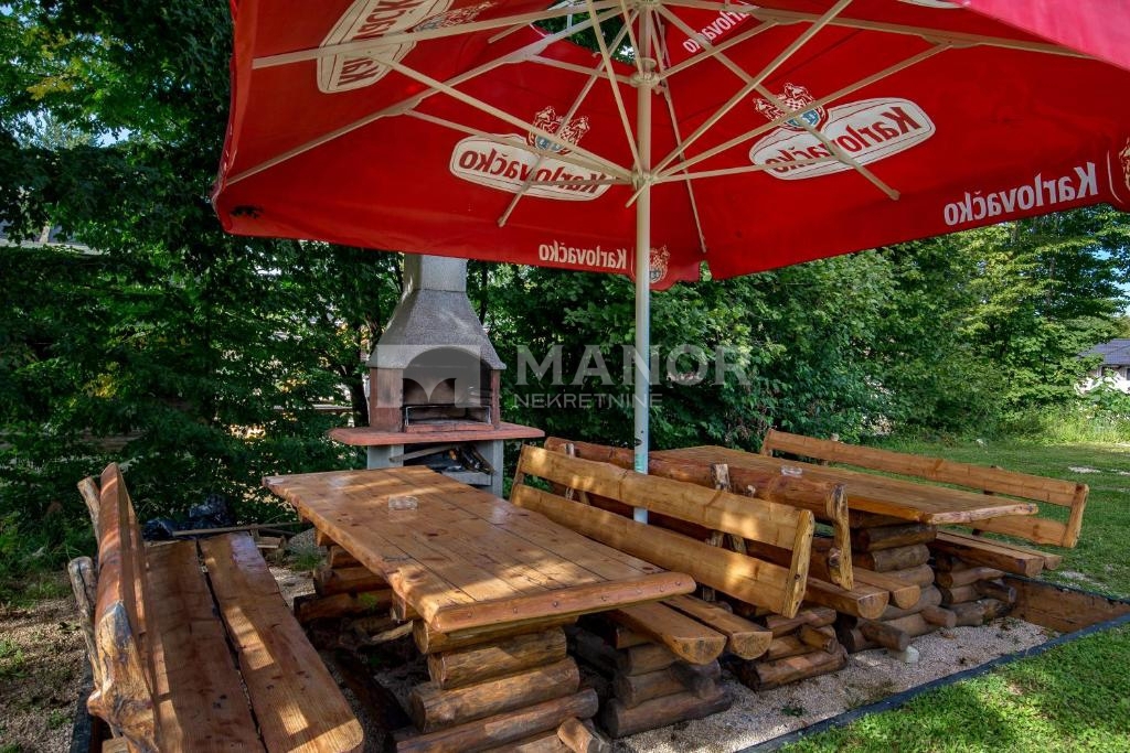 Maison À vendre - KARLOVAČKA RAKOVICA
