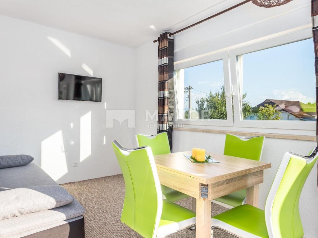 Maison À vendre - KARLOVAČKA RAKOVICA