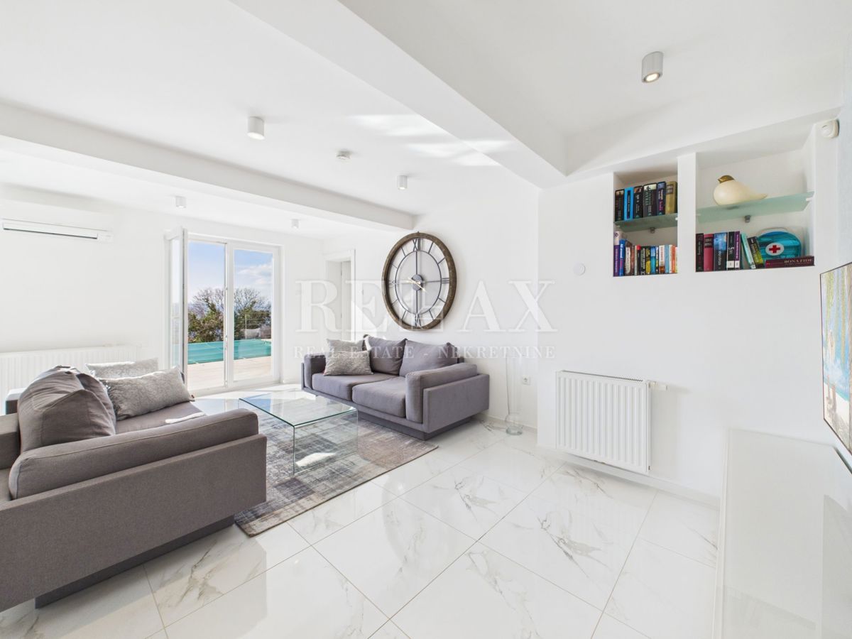 House For sale - Primorsko-goranska Crikvenica - foto 2/37