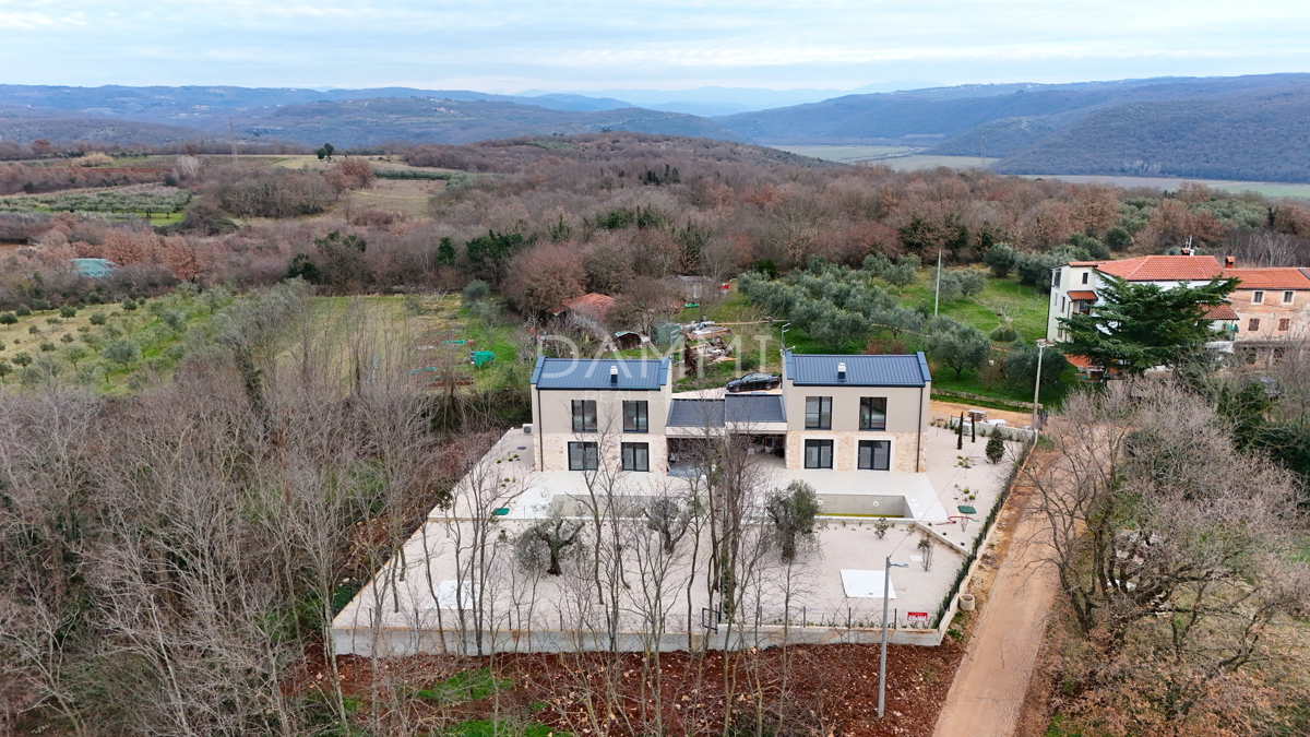 House For sale - ISTARSKA NOVIGRAD