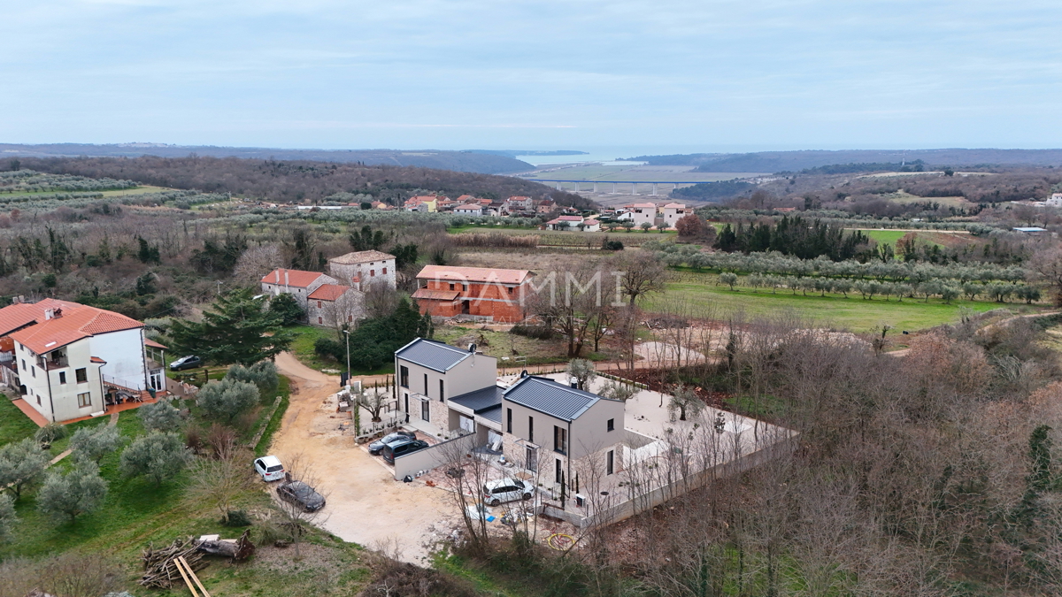 House For sale - ISTARSKA NOVIGRAD