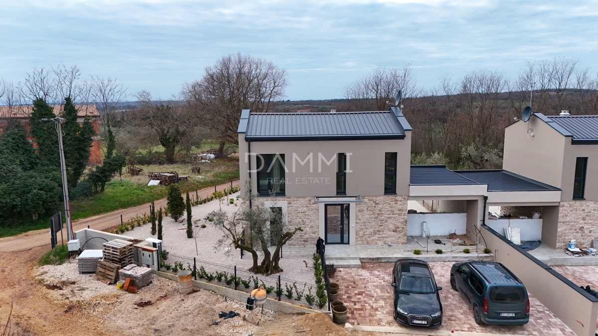 House For sale - ISTARSKA NOVIGRAD
