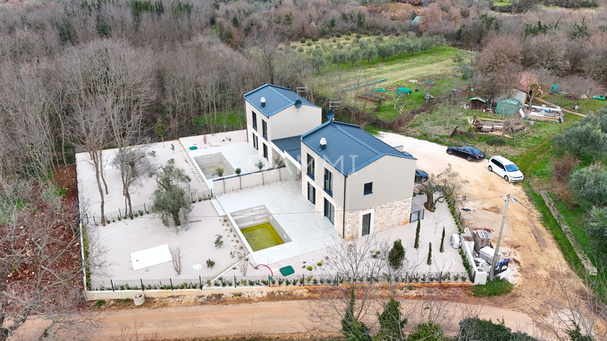 House For sale - ISTARSKA NOVIGRAD