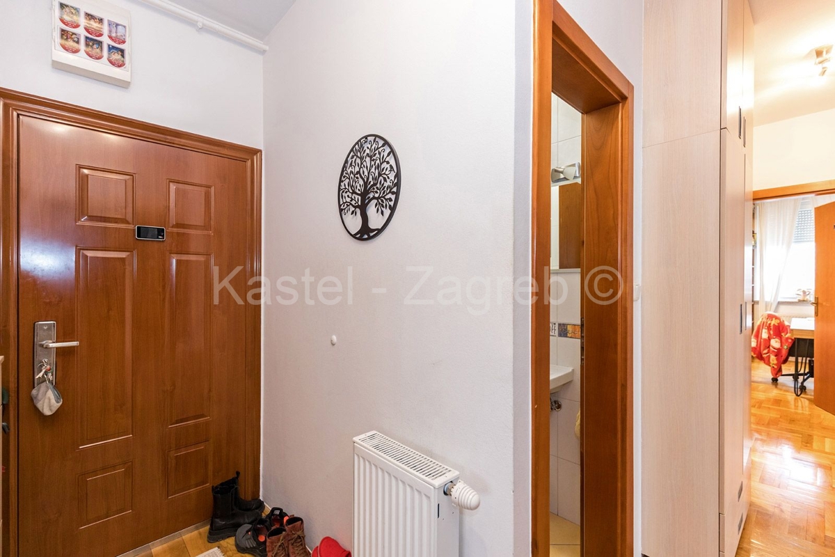 Mieszkanie Na sprzedaż - GRAD ZAGREB ZAGREB