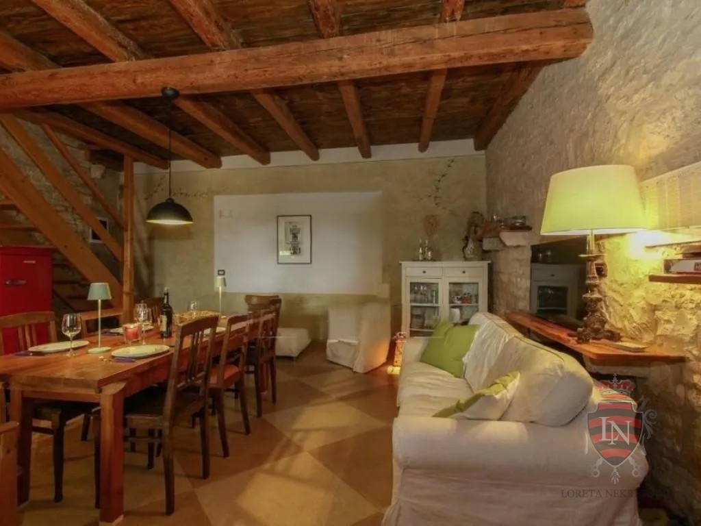 Haus Zu verkaufen - ISTARSKA SVETVINČENAT