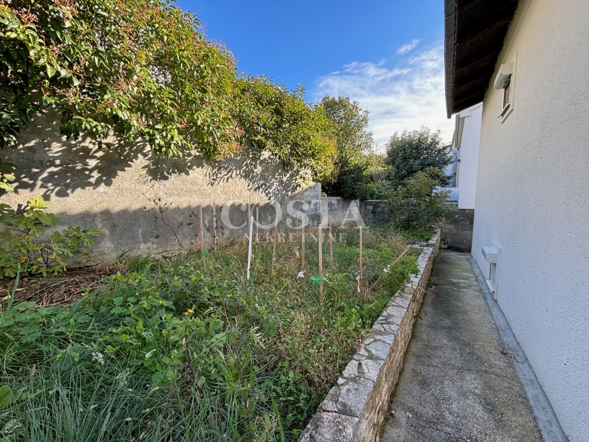 House For sale - ZADARSKA PAKOŠTANE