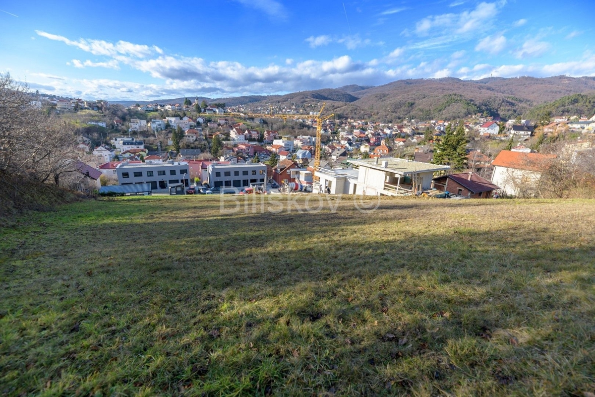 Parcela Na predaj - GRAD ZAGREB ZAGREB