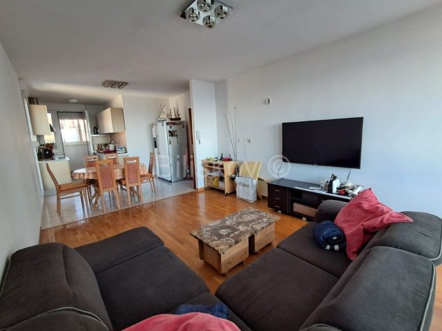 Apartmán na prenájom 90 m² – Split