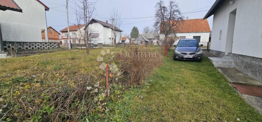 Hiša Na predaj - LIČKO-SENJSKA DONJI LAPAC