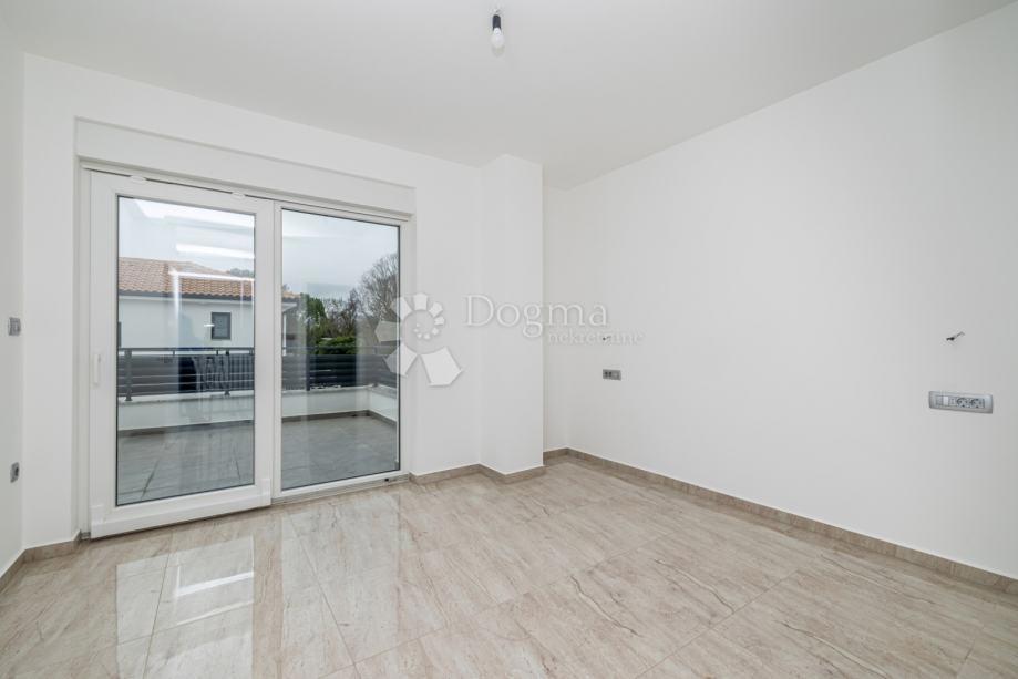 Casa In vendita - PRIMORSKO-GORANSKA KRK