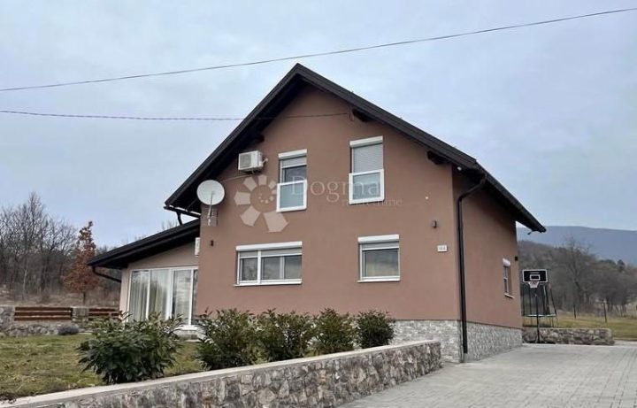 Dům na prodej 120 m² – Otočac