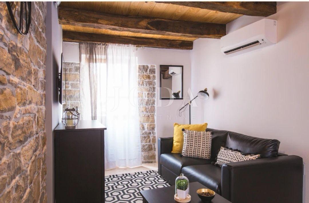 House For sale - ISTARSKA OPRTALJ