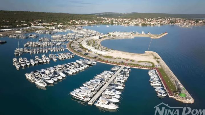 Zemljište na prodaju 2600 m² – Sukošan