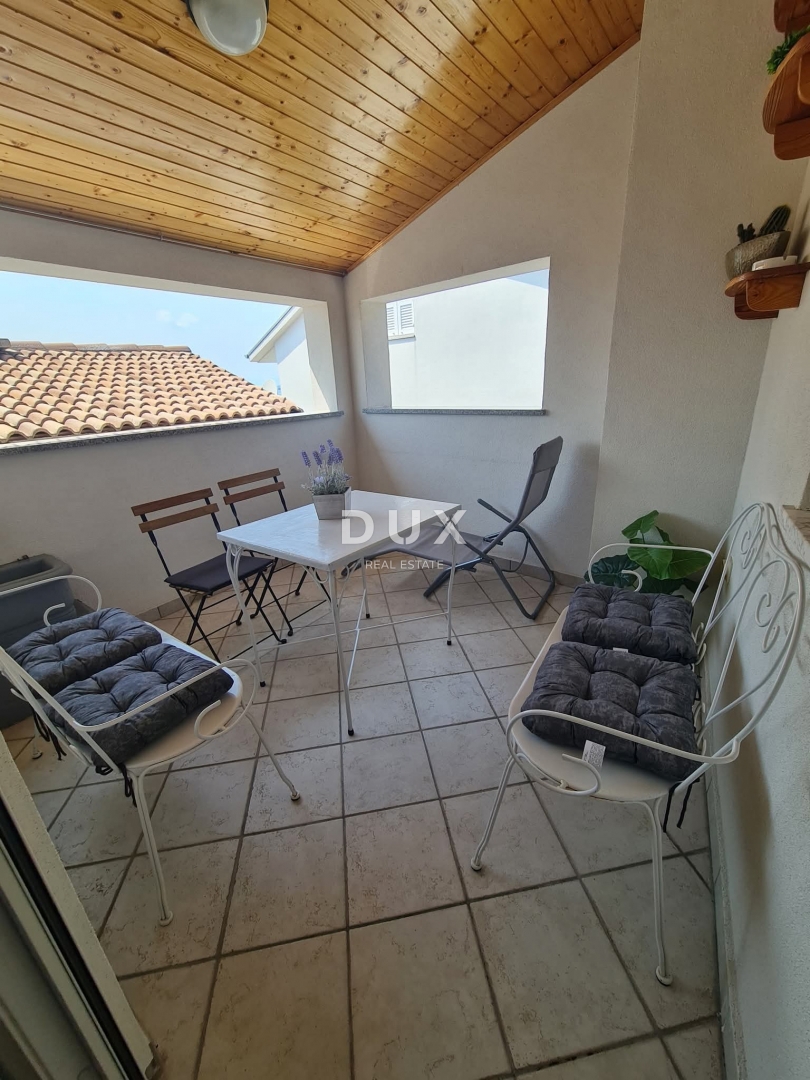 Kuća Na prodaju - PRIMORSKO-GORANSKA CRIKVENICA