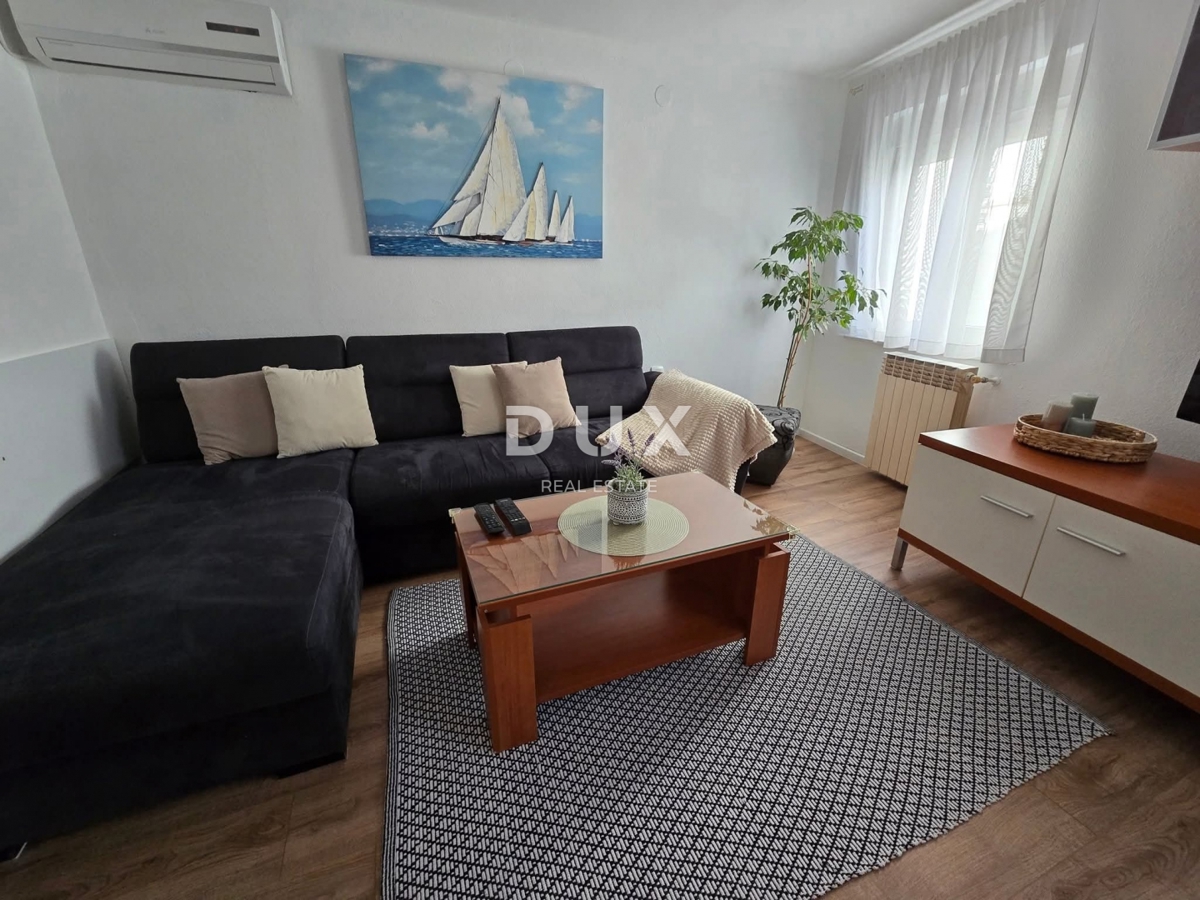 Kuća Na prodaju - PRIMORSKO-GORANSKA CRIKVENICA