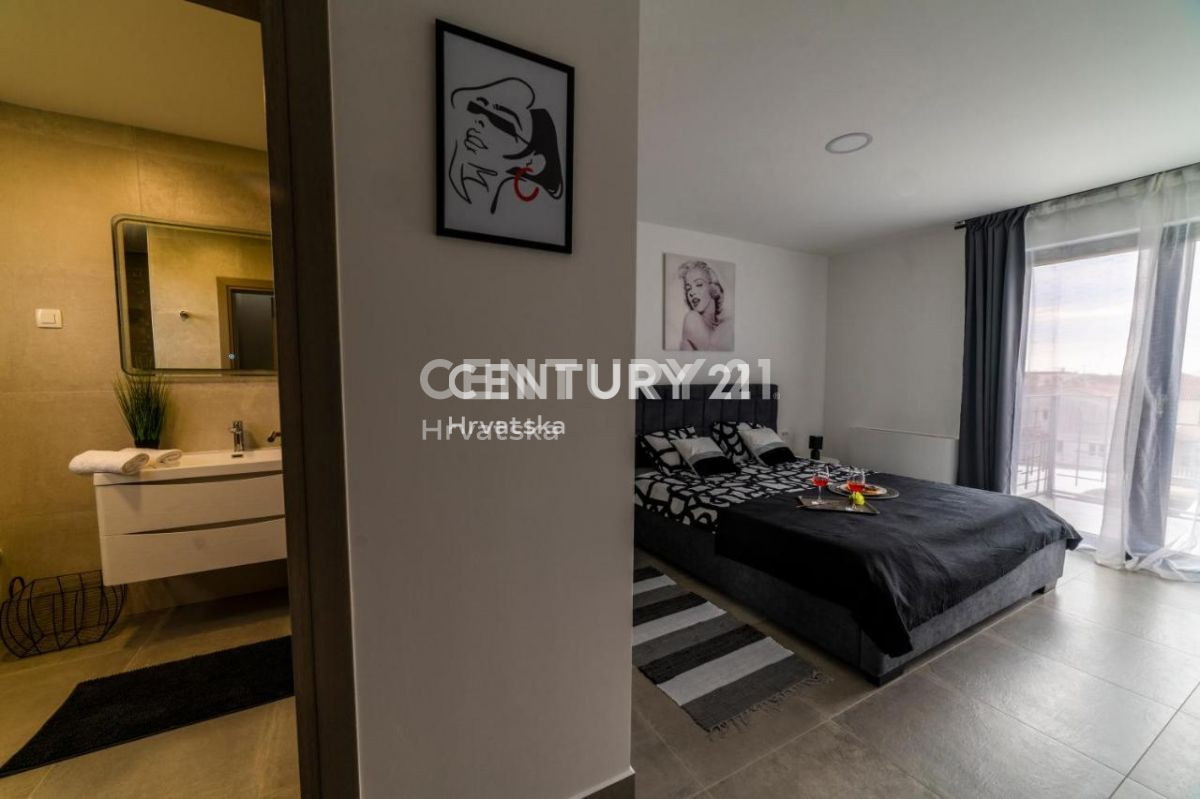 House For sale - ISTARSKA POREČ
