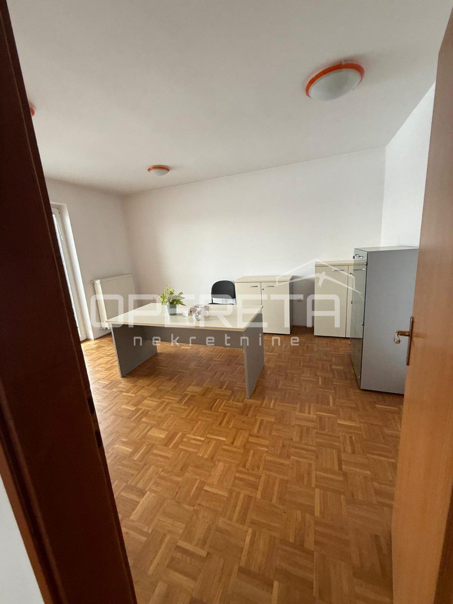 Locaux commerciaux À vendre - VARAŽDINSKA VARAŽDIN