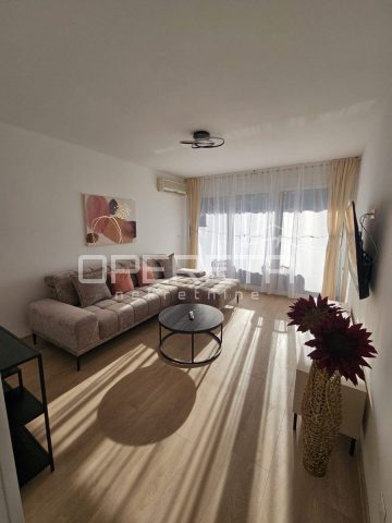 Apartmán k pronájmu 72 m² – Split