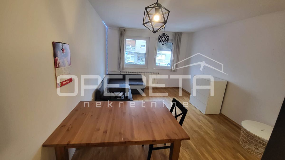 Appartement À louer - Grad Zagreb Zagreb - foto 3/9