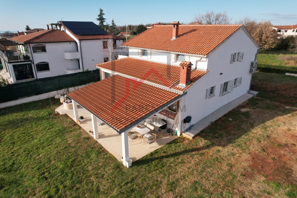 Kuća Na prodaju - ISTARSKA POREČ