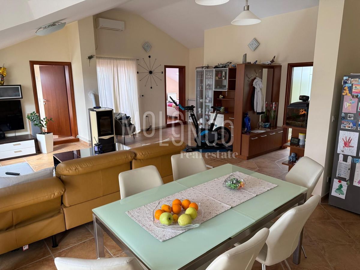 Appartamento In vendita - Primorsko-goranska Cres - foto 2/7