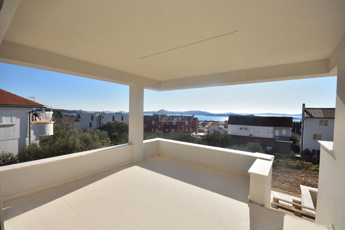 Apartment Zu verkaufen - ŠIBENSKO-KNINSKA VODICE