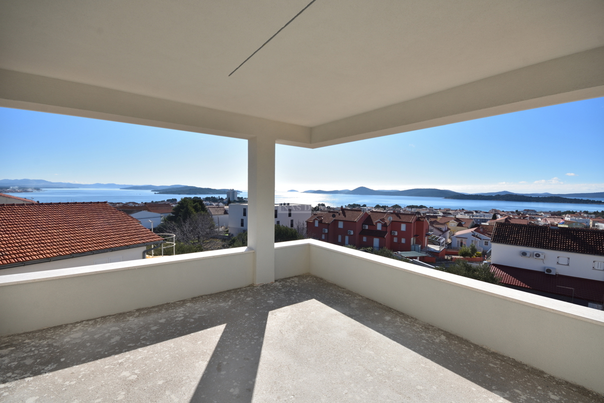 Apartma Na predaj - ŠIBENSKO-KNINSKA VODICE