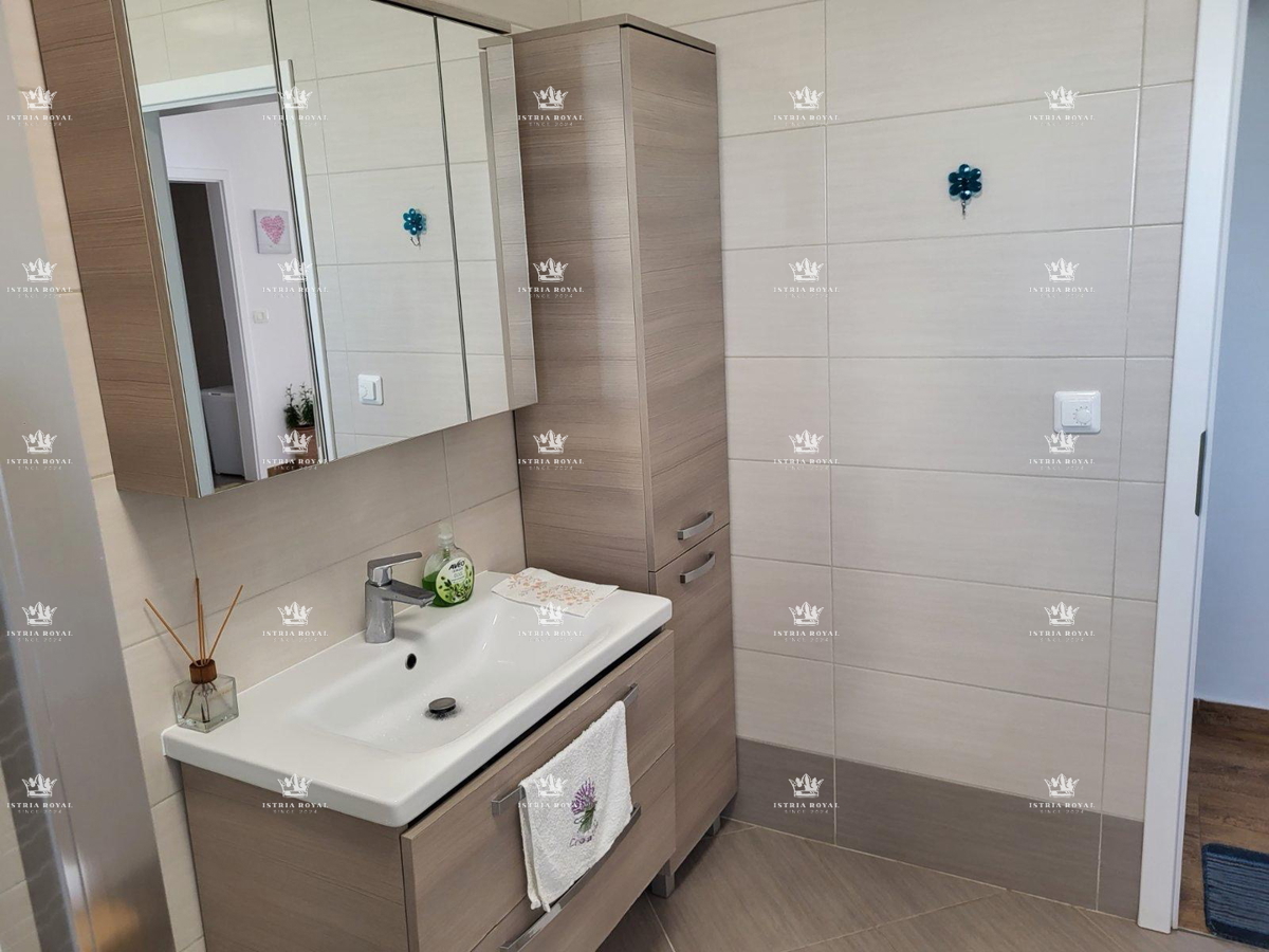Flat For sale - ISTARSKA NOVIGRAD