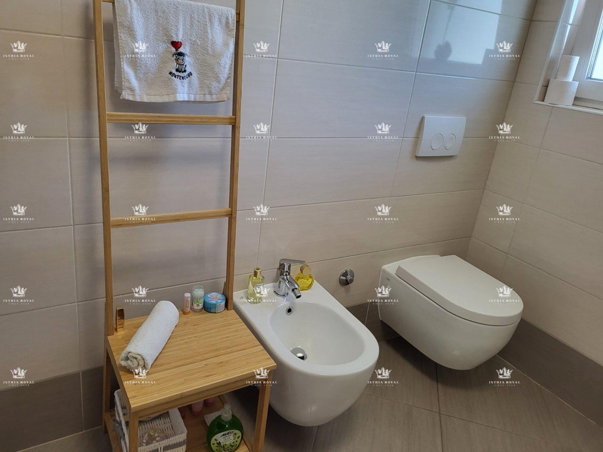 Flat For sale - ISTARSKA NOVIGRAD